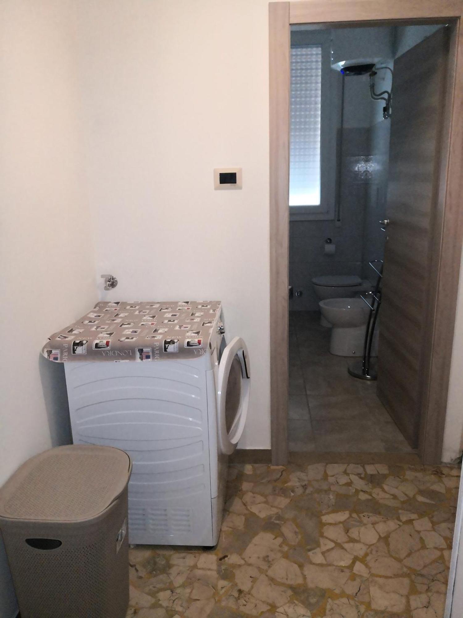 Appartamento Trilocale Alla Lunetta Bologna Esterno foto